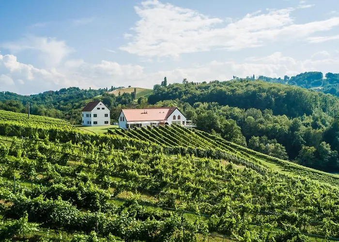 Hotel Weinschmiede 18' Gamlitz